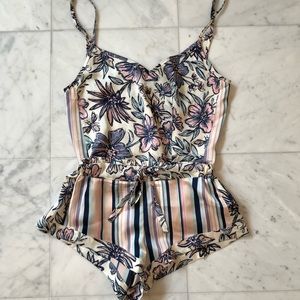 Sam Edelman sleep set